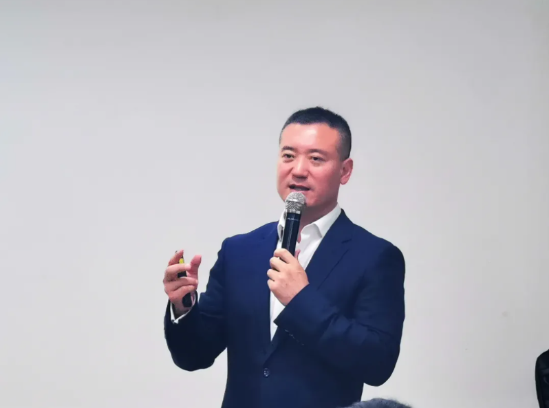 1635493475330842.png 3.png